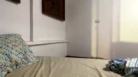 Snapshot of donvergha chatting on 02-05-25, 05:52 donvergha online show from 02-05-25, 05:52