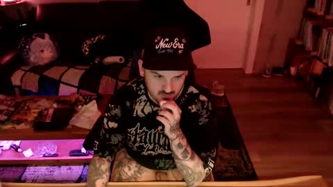doomsy_minatozaki online show from 11-02-25, 07:16