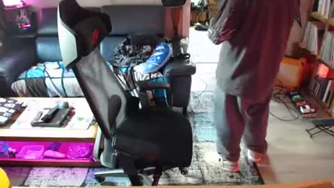 doomsy_minatozaki online show from 06-15-26, 04:09