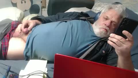 cummingdoouug online show from 01-11-26, 02:11