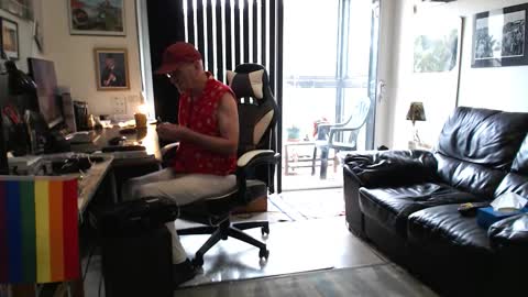 Snapshot of dopeleaf2 chatting on 10-07-25, 11:18 dopeleaf2 online show from 10-07-25, 11:18