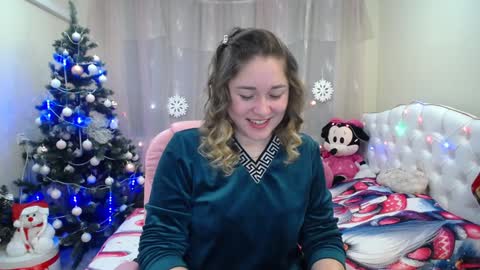 Snapshot of dorasuun chatting on 12-13-24, 08:09 dorasuun online show from 12-13-24, 08:09