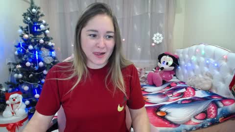 Snapshot of dorasuun chatting on 12-15-24, 10:50 dorasuun online show from 12-15-24, 10:50