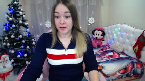 Snapshot of dorasuun chatting on 12-25-24, 09:45 dorasuun online show from 12-25-24, 09:45