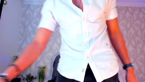 Snapshot of dorian_mystery chatting on 01-30-25, 07:59 dorian_mystery online show from 01-30-25, 07:59