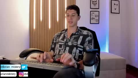 dorian_mystery online show from 07-30-26, 11:48