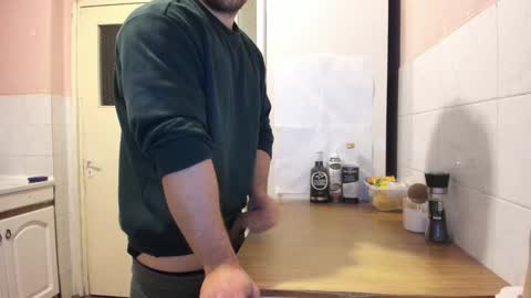 menu  below online show from 12-08-24, 11:35