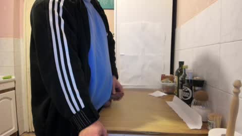 menu  below online show from 01-16-25, 04:49