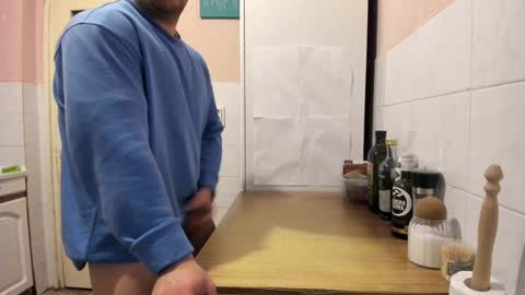 menu  below online show from 01-17-25, 09:50