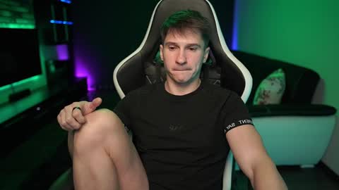 Dorian Reyes online show from 02-04-25, 12:40