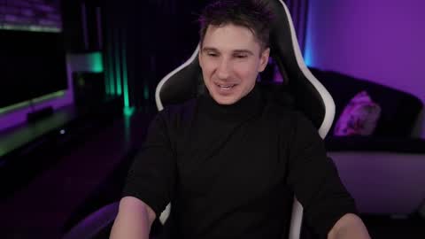 Dorian Reyes online show from 02-27-25, 01:48