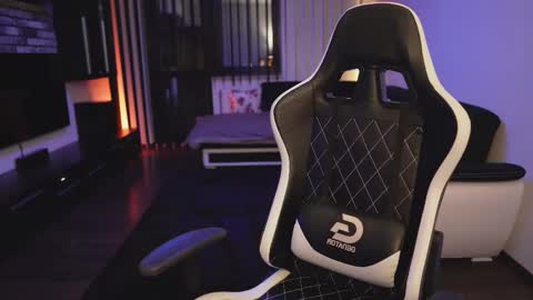 Dorian Reyes online show from 02-19-26, 11:34