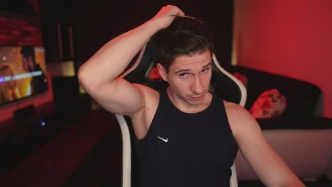 Dorian Reyes online show from 04-14-26, 11:44