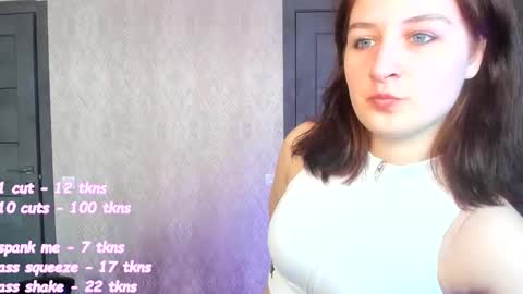 Snapshot of doris_coy_ chatting on 10-01-25, 07:25 Doris online show from 10-01-25, 07:25