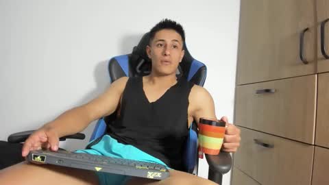 Snapshot of dorman_boy chatting on 02-25-26, 02:10 dorman_boy online show from 02-25-26, 02:10