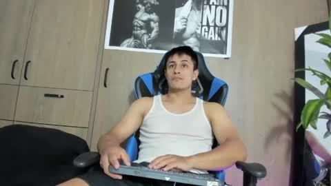 dorman_boy online show from 05-25-26, 03:56