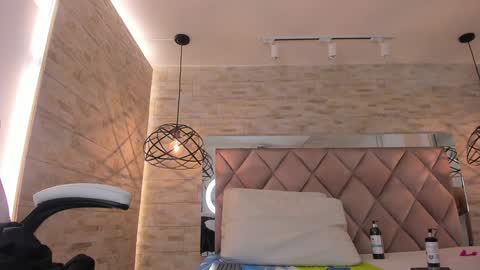  DOROTHY online show from 01-14-25, 09:35