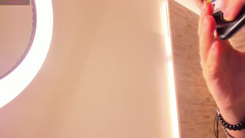  DOROTHY online show from 02-07-25, 03:34