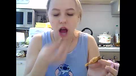 Dorrie Ann online show from 12-28-24, 12:35