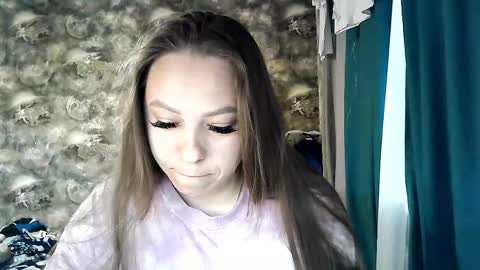 Snapshot of dorrie_ann chatting on 06-03-26, 04:15 Dorrie Ann online show from 06-03-26, 04:15