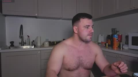 Snapshot of dosilasa chatting on 11-14-25, 07:23 Sasha online show from 11-14-25, 07:23