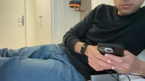 Snapshot of dotx90_fun chatting on 11-02-25, 10:39 Funlover online show from 11-02-25, 10:39