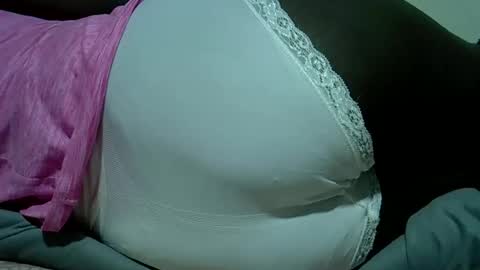 bellie online show from 04-18-26, 12:03