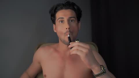 Snapshot of double_luckystrike chatting on 12-06-24, 11:25 Keen online show from 12-06-24, 11:25