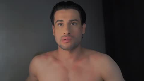 Snapshot of double_luckystrike chatting on 02-02-25, 01:52 Keen online show from 02-02-25, 01:52