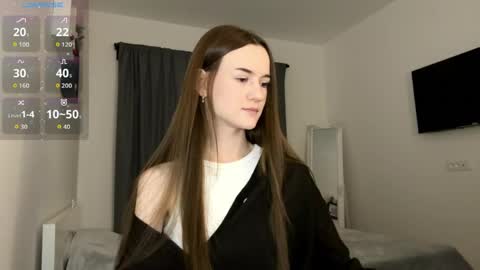 Snapshot of double_sun chatting on 05-07-26, 02:55 Alice and Mark online show from 05-07-26, 02:55