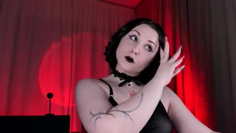 Eva ana Liza online show from 10-22-25, 07:24