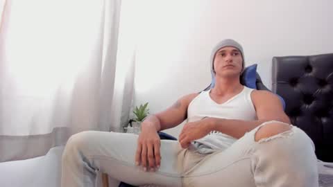 Isabella and Alessandro online show from 07-09-26, 03:49