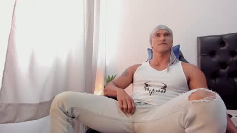 Isabella and Alessandro online show from 07-28-26, 02:24