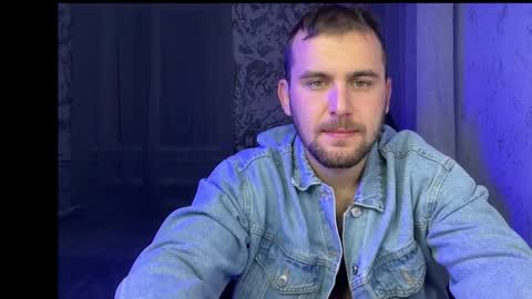 Snapshot of douglas_666 chatting on 11-11-25, 10:21 douglas_666 online show from 11-11-25, 10:21