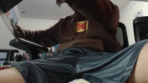 douglas_drake online show from 03-11-25, 02:10