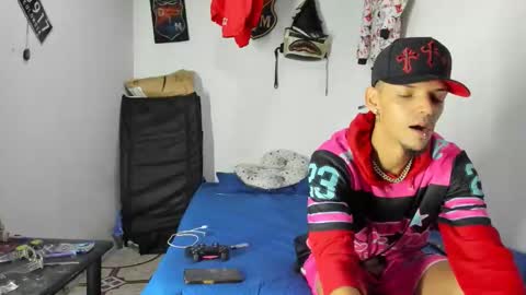 Snapshot of douglas_gallegos chatting on 02-13-26, 12:28 douglas_gallegos online show from 02-13-26, 12:28