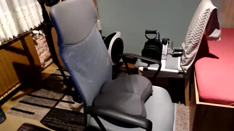 Snapshot of dovahkaat chatting on 01-16-26, 11:09 dovahkaat online show from 01-16-26, 11:09