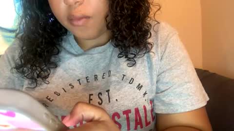 dove_love22 online show from 11-04-25, 07:57