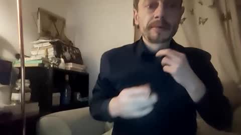 doveyfinn88 online show from 12-15-25, 03:22