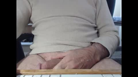 down69_4_u online show from 01-14-26, 08:25