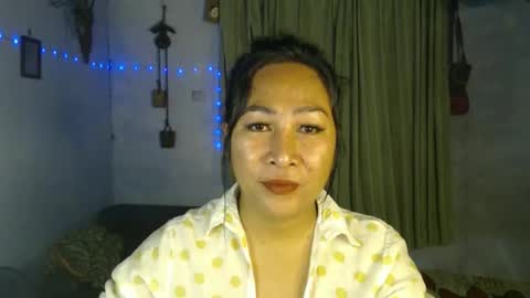 doyouwantme143 online show from 10-04-25, 04:38
