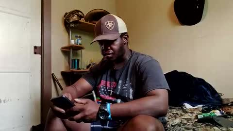 MrPirated online show from 04-29-26, 06:03