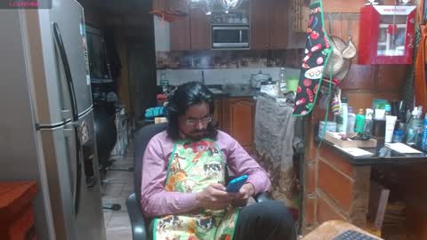 Snapshot of dr_simon84 chatting on 01-04-25, 05:58 Dr Simon online show from 01-04-25, 05:58