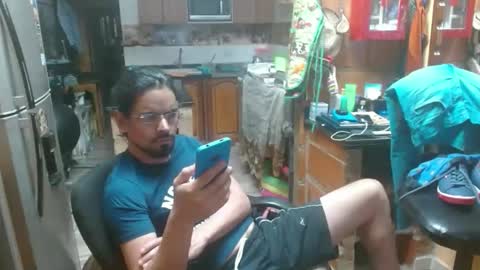 Snapshot of dr_simon84 chatting on 01-09-25, 02:01 Dr Simon online show from 01-09-25, 02:01