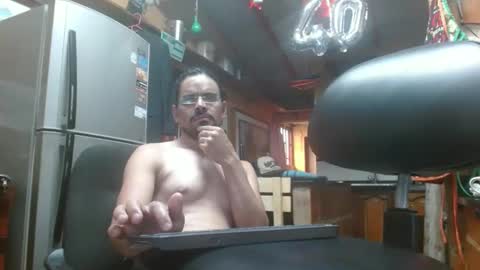 Snapshot of dr_simon84 chatting on 01-22-25, 09:54 Dr Simon online show from 01-22-25, 09:54