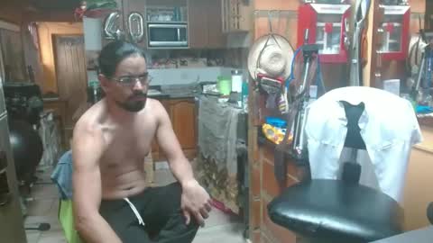 Snapshot of dr_simon84 chatting on 02-14-25, 07:02 Dr Simon online show from 02-14-25, 07:02