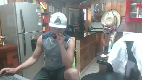 Snapshot of dr_simon84 chatting on 02-16-25, 08:11 Dr Simon online show from 02-16-25, 08:11