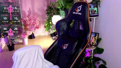 Draculaura online show from 06-05-26, 11:27