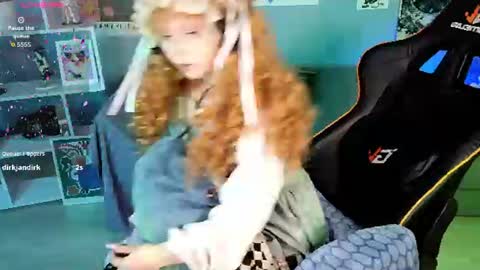 Draculaura online show from 06-12-26, 11:09