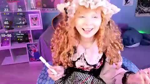 Draculaura online show from 06-14-26, 11:01
